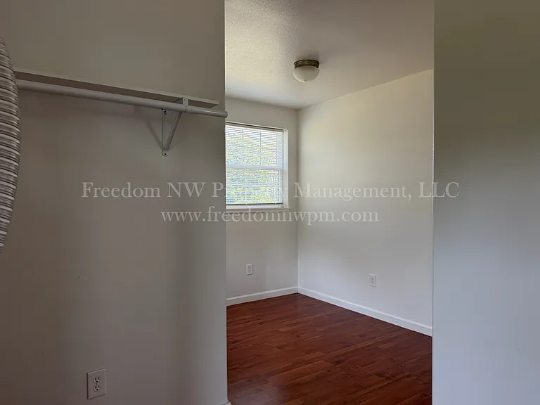 998 Burnt Ridge Rd — Photo 21