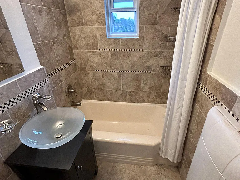 220 Pelham Rd #5E — Photo 5