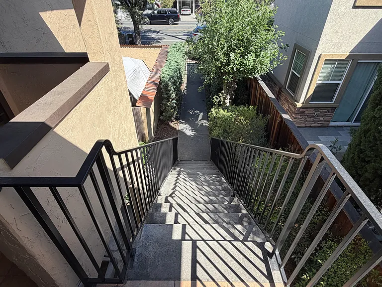 860 W Taylor St #B — Photo 7