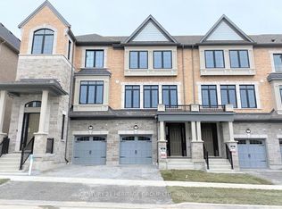 35 Gillivary Dr, Whitby, ON L1P 0C9