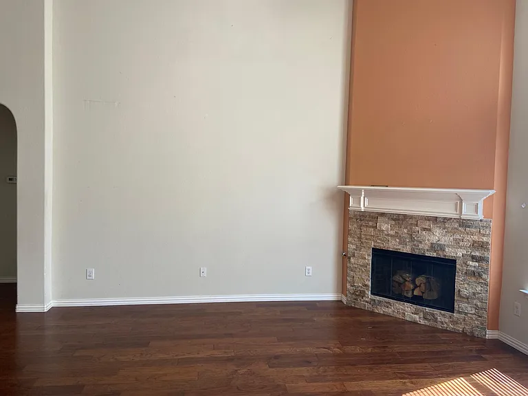 8373 Brightside Ln — Photo 5