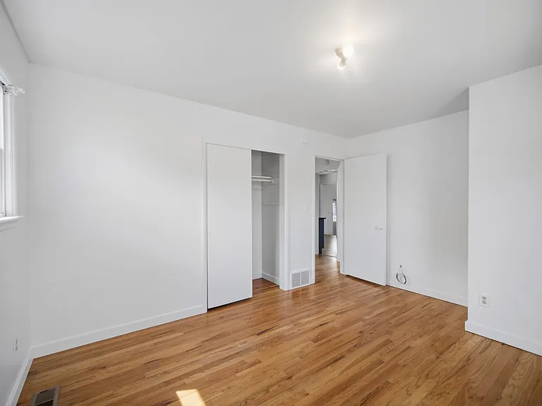 4127 W Broad Ave — Photo 14