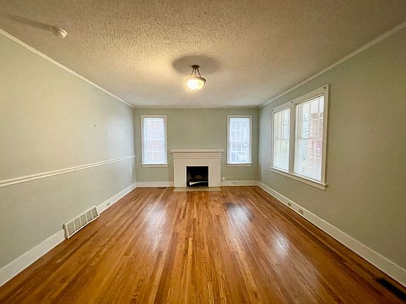 2nd image of 304-310 S Harden St