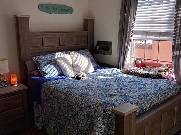 3rd image of 330 SW 20th St APT 1