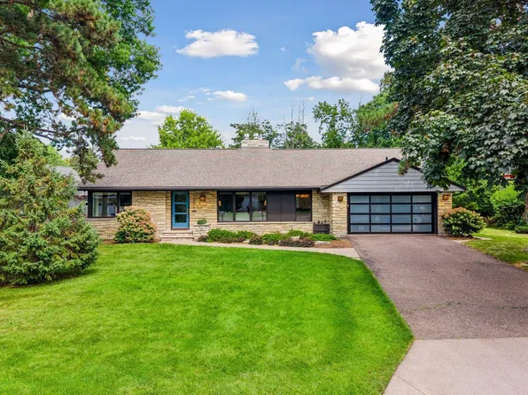 2096 Lower Saint Dennis Rd, Saint Paul, MN 55116