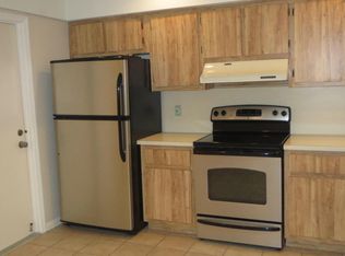 2 Ridgepointe Dr #C, Boynton Beach, FL 33435