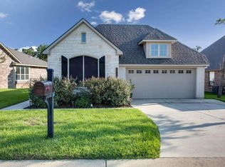 1709 Parkland Dr, College Station, TX 77845