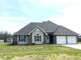 652 S Locust Street, Buffalo, MO 65622