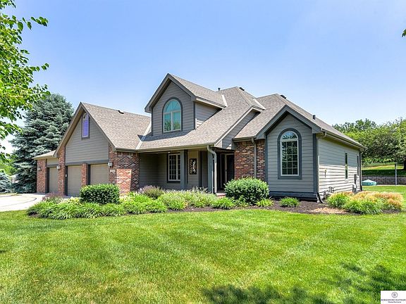 4th image of 12117 Lewison Ln