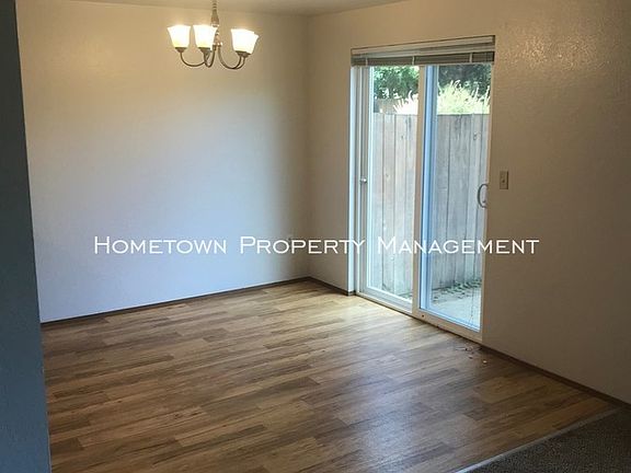 2nd image of 4931 Wilshire Ct SE #B