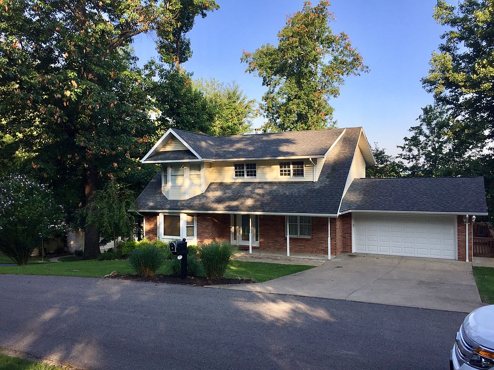 1st image of 1 Stratford Ct