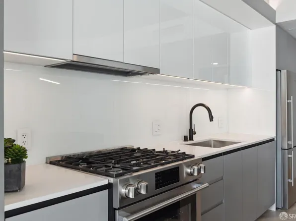 960 Market St #220, San Francisco, CA 94102