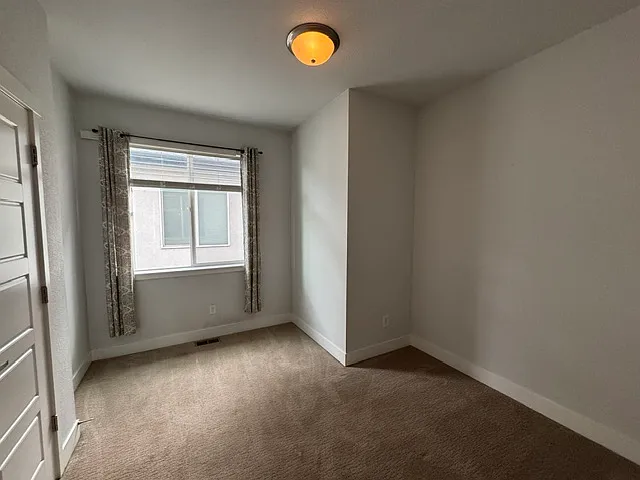 3372 S Pearl St #B — Photo 26