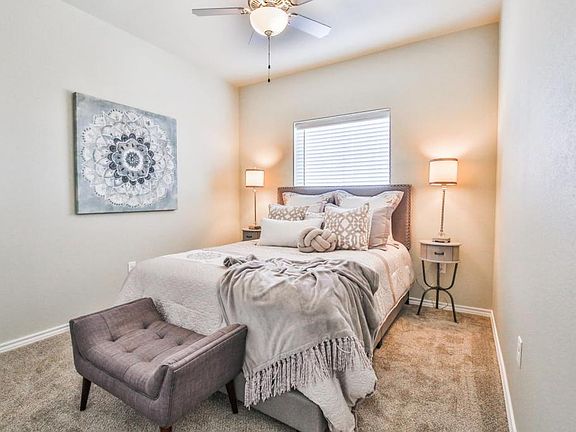 4th image of 3417 118th St APT 7-C