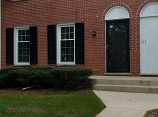 117 41st St, Downers Grove, IL 60515