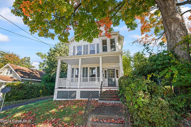 2nd image of 325 Spring Avenue