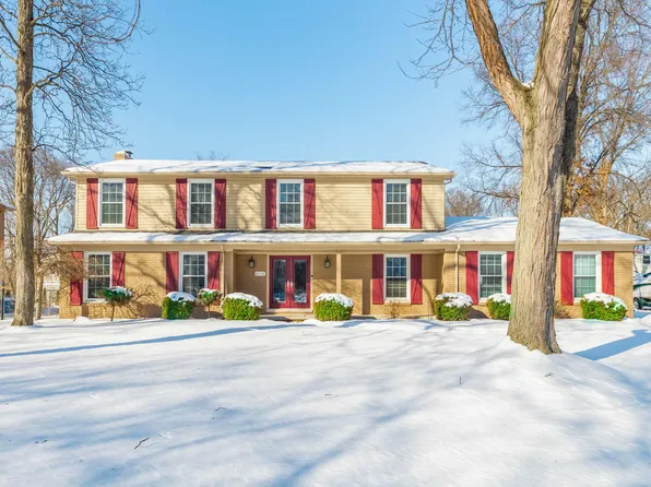 8778 Thorntree Dr, Grosse Ile, MI 48138