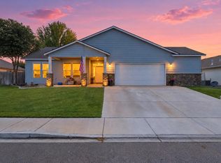 5504 Coolidge Ct, Pasco, WA 99301