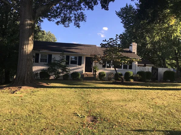 1668 Linstead Dr, Lexington, KY 40504