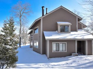 1225 Gristmill Ln, Hidden Valley, PA 15502