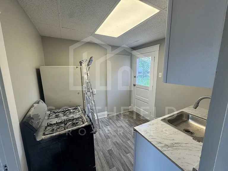 3735 Lovell Ave #1 — Photo 9