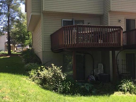 4th image of 224 Foxtrail Ct