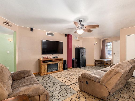 4th image of 3350 W Rose Garden Ln