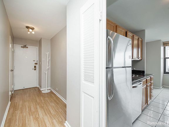 2nd image of 3440 N Lake Shore Dr APT 10G
