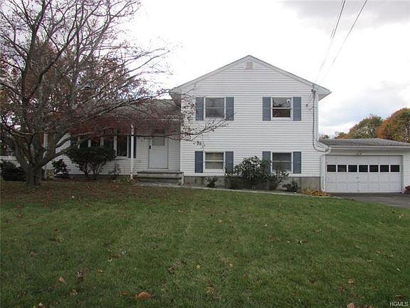 2nd image of 10 Knox Dr