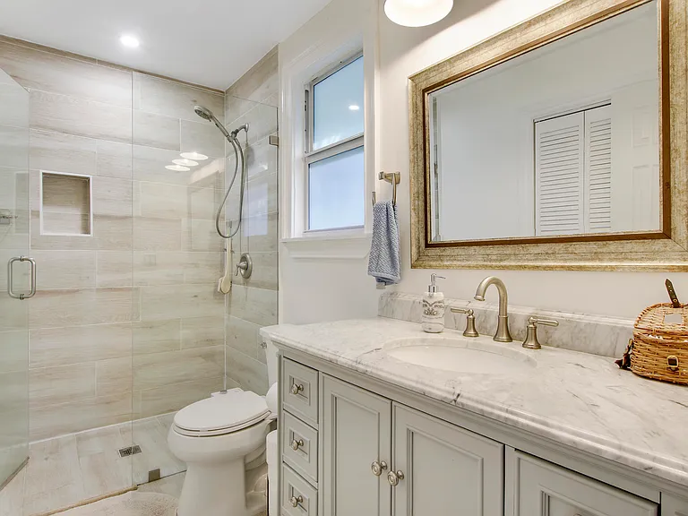 18162 Jupiter Landings Dr — Photo 12