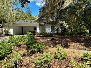 420 Mission Hills Ave, Temple Terrace, FL 33617