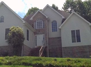 100 Ferry Rd, Kingsport, TN 37663