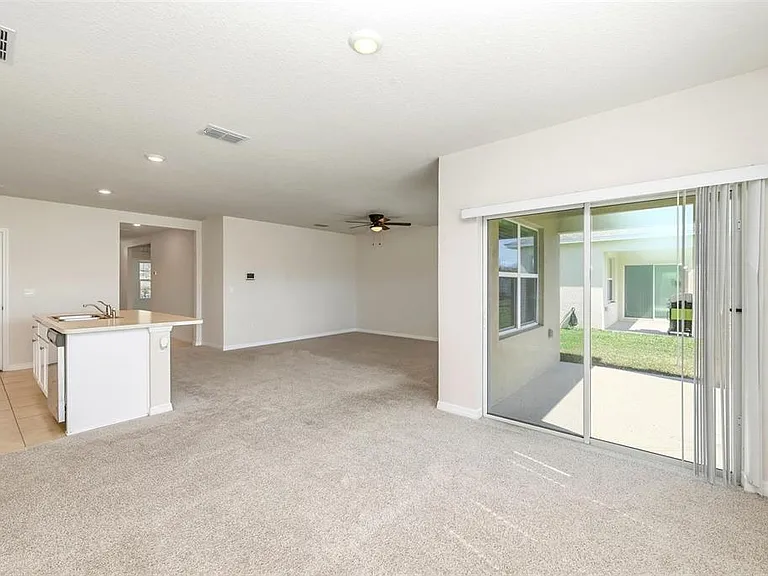 2725 Dumont Ln — Photo 20
