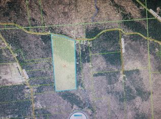 Everton Rd, Saint Regis Falls, NY 12980