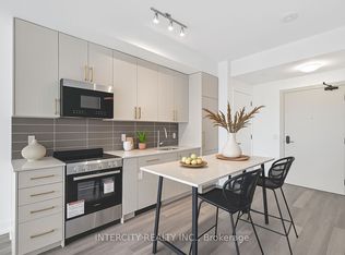 2075 King Rd #235, King, ON L7B 1K2