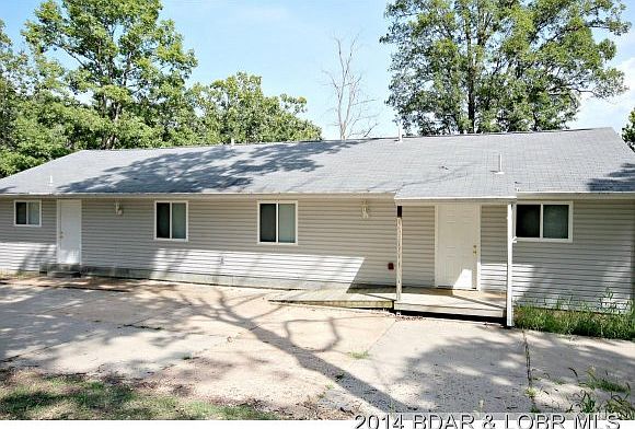 1st image of 208 Park Place Dr