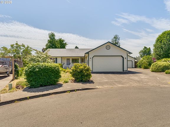 2nd image of 885 SE Rachel Ct