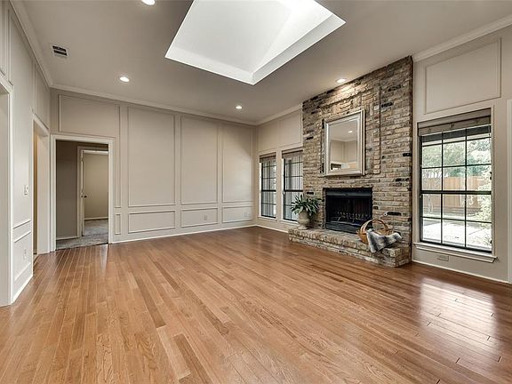 4th image of 1213 Serenade Cir