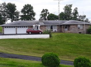 173 S Breezewood Rd, Breezewood, PA 15533