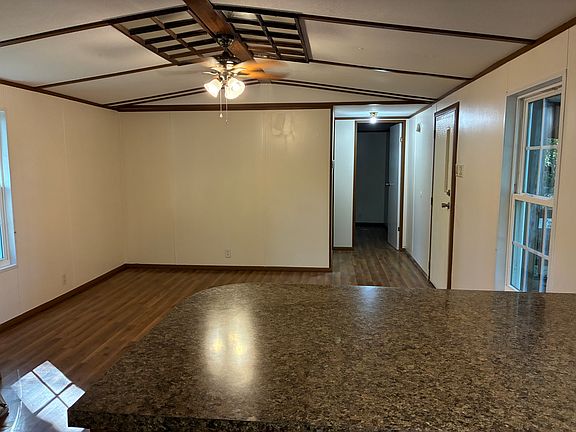 4th image of 124 Anna Rd
