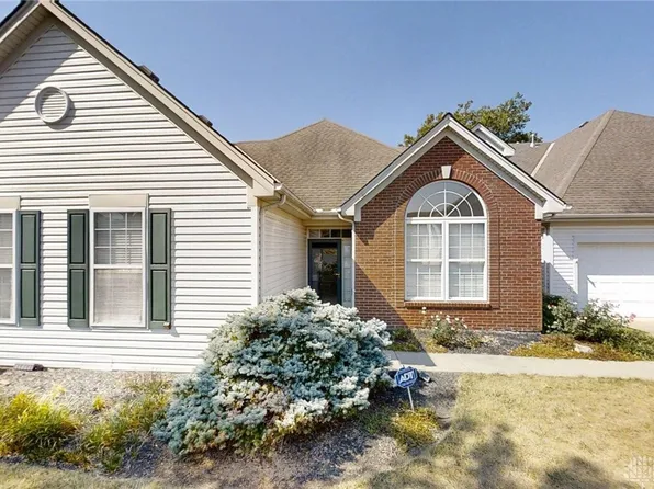 6145 Gristmill Dr #10, Hamilton, OH 45011