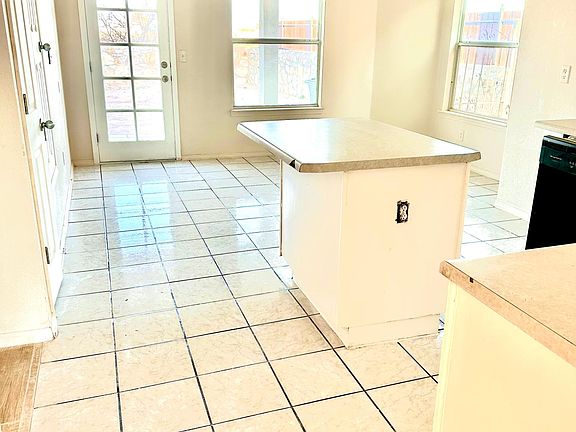 4th image of 10996 Northampton St