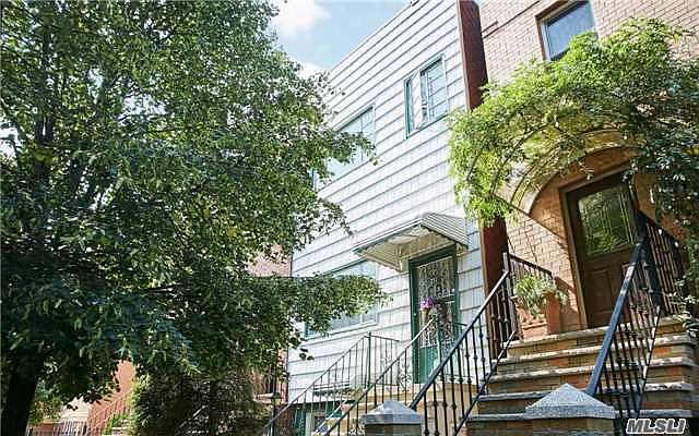 1st image of 211 Eckford St