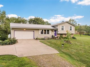 5678 Winchell Rd, Hiram, OH 44234