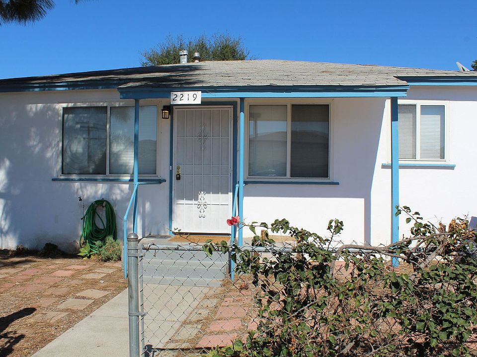 1st image of 2219 Langmuir St