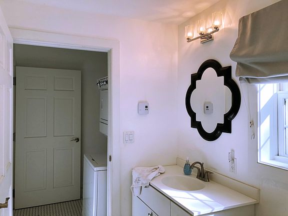 Spacious Bathroom
