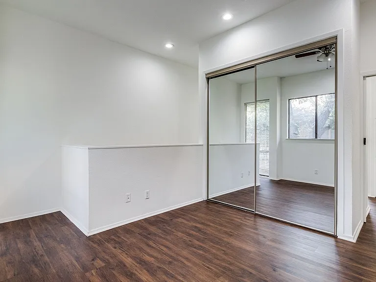 3610 Routh St — Photo 19