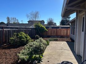 1547 17th Ave, Santa Cruz, CA