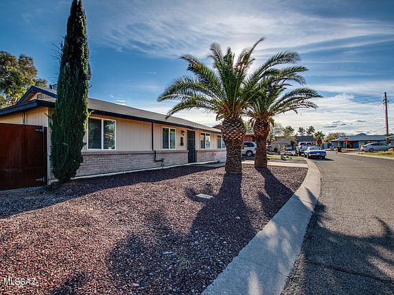 2nd image of 2511 W Vereda De Las Flores