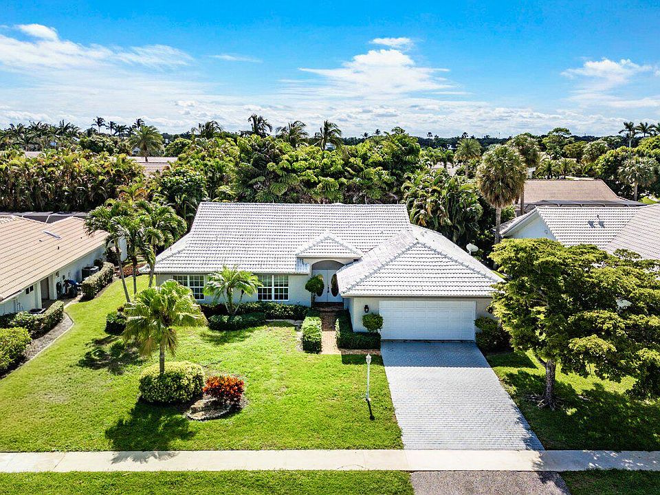 1st image of 4572 White Cedar Lane